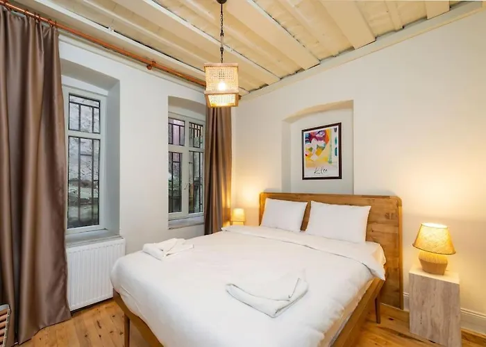 Maison Chic - Newly Renovated 3br In Center Apartmán