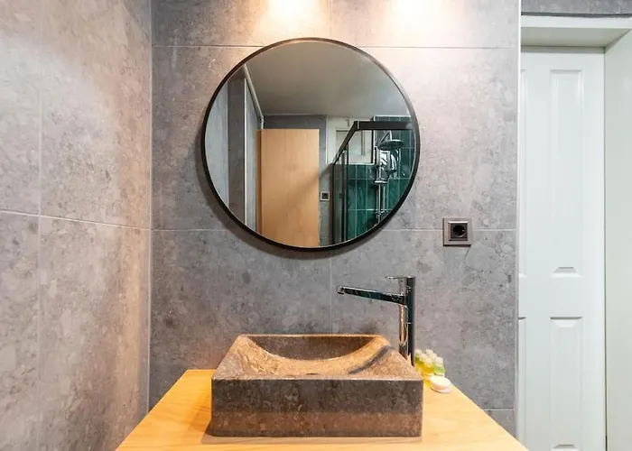 Maison Chic - Newly Renovated 3br In Center *