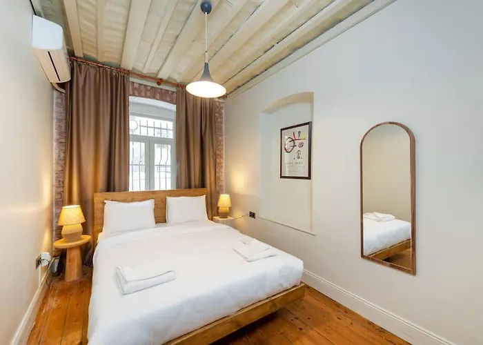 Maison Chic - Newly Renovated 3br In Center Apartmán