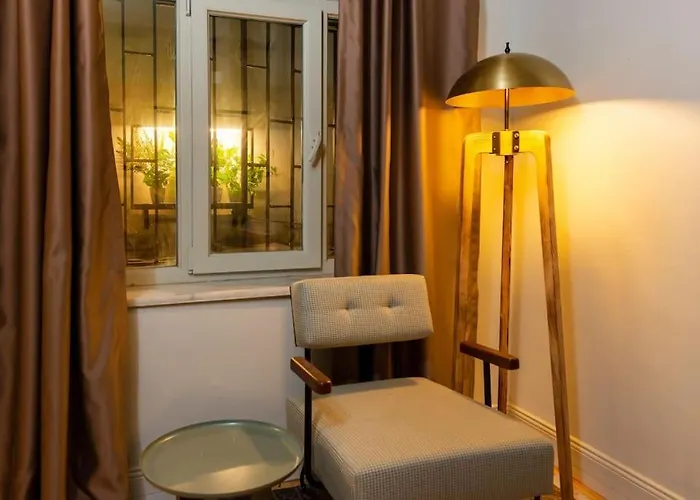 Maison Chic - Newly Renovated 3br In Center Apartmán *