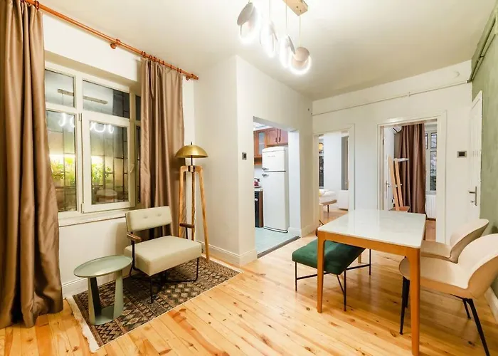 Apartmán Maison Chic - Newly Renovated 3br In Center *