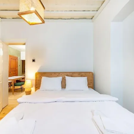 Appartement Maison Chic - Newly Renovated 3br In Center *