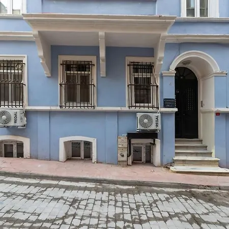 Maison Chic - Newly Renovated 3br In Center Apartament