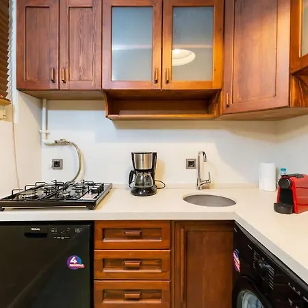 Maison Chic - Newly Renovated 3br In Center