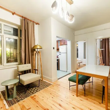 Apartment Maison Chic - Newly Renovated 3br In Center *